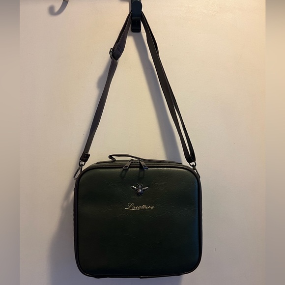 LACATTURA Travel Makeup bag, Leather Makeup Train Case - NWOT - Picture 6 of 13